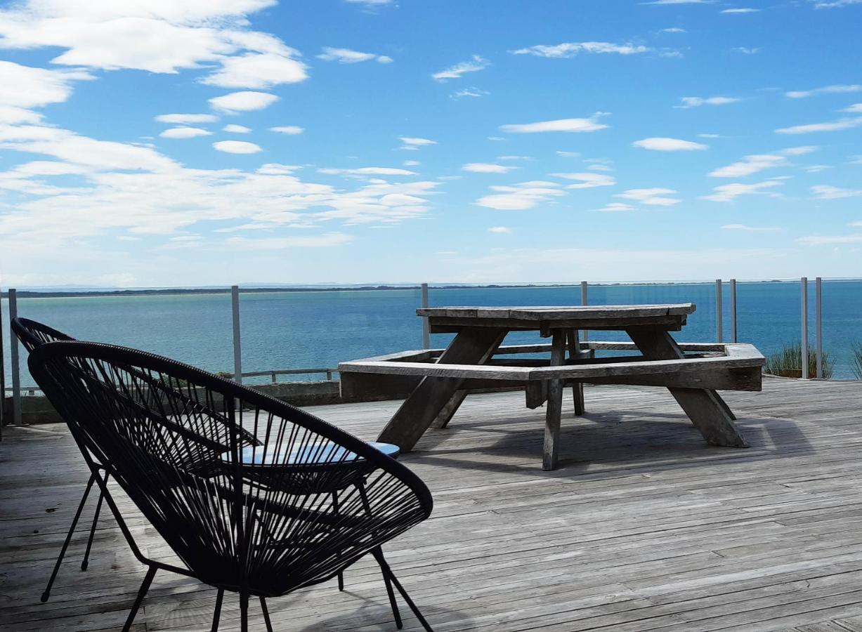 Best Waterfront Deck In Riverton别墅 外观 照片